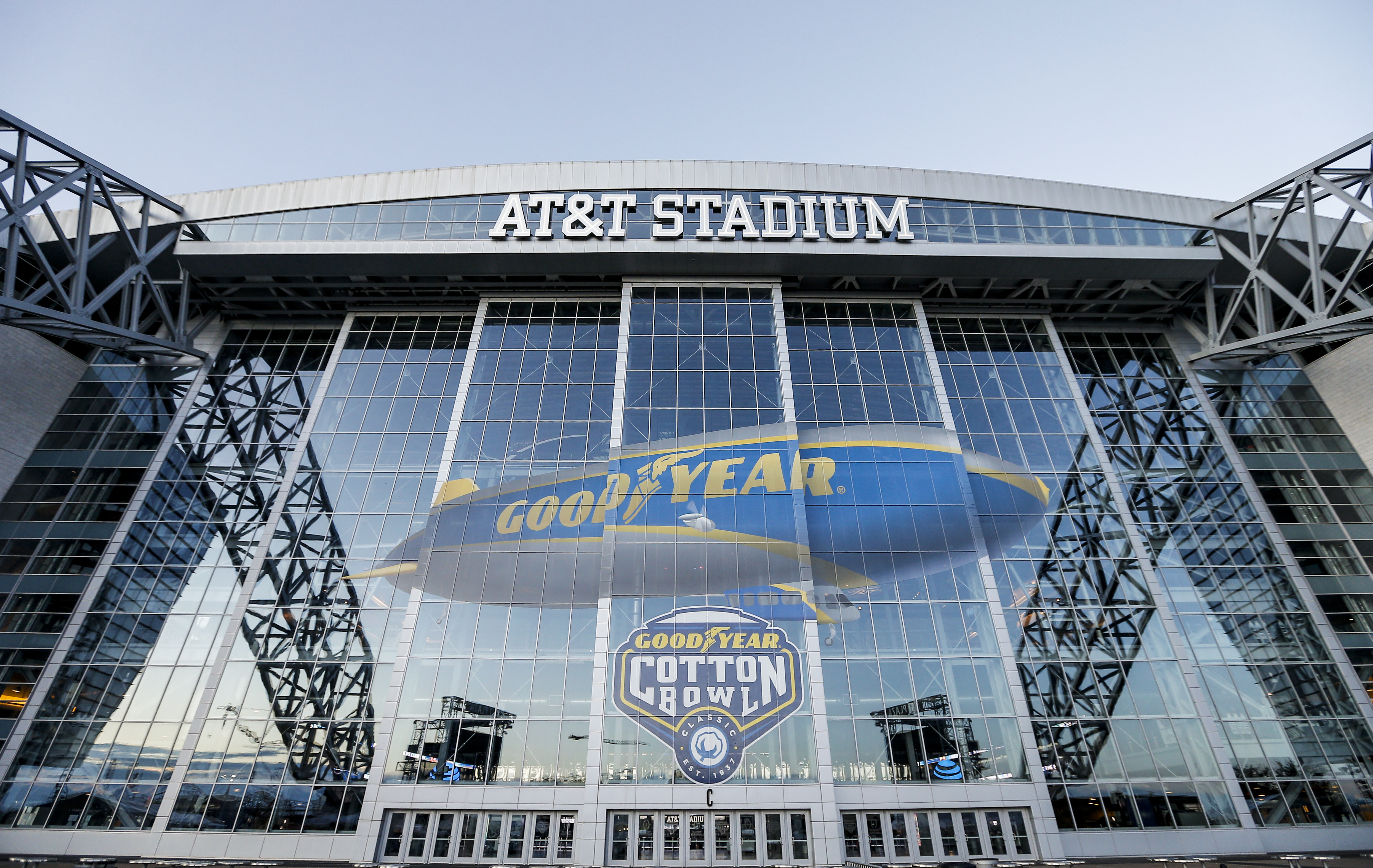 Goodyear Renews Multiyear Agreement as Cotton Bowl Title Sponsor